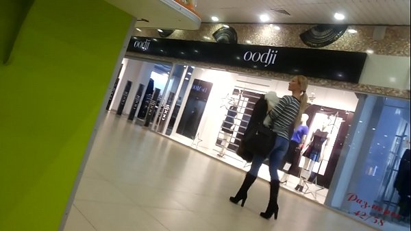 Cool riba u supermarketu.